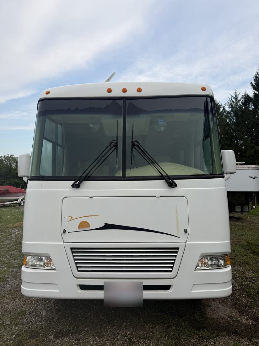 Class A motorhome, front after washing by Mullet Power Wash